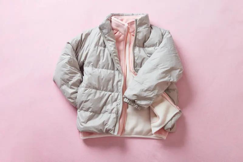 300元以下的羽绒服，能不能买得看情况。虽说有消息称“300元以下难购真羽绒服”