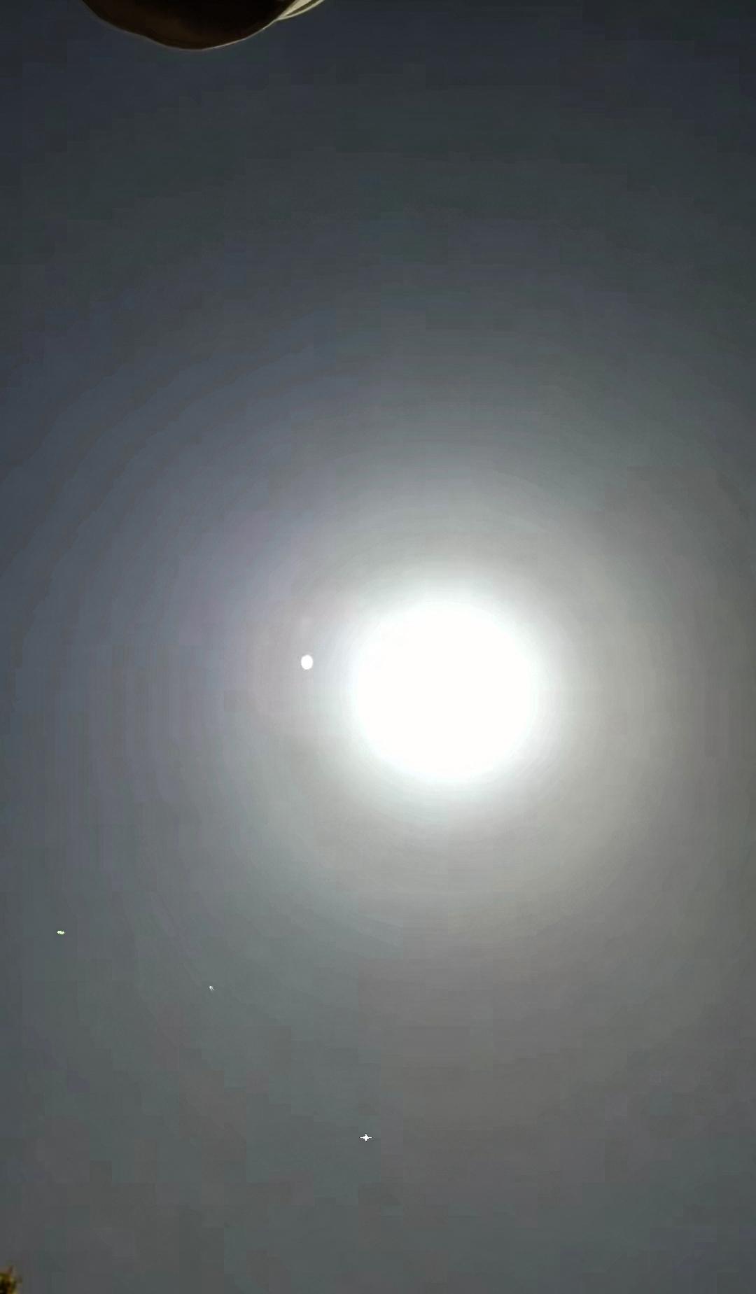 2亿80后，请站起来！救自己，也救后代，扛起大旗！人心歪了，伦理乱了，歪风邪