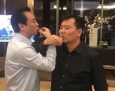 苏宁易购创始人、曾经的千亿富豪张近东财富成为0！据媒体报道：苏宁2387亿的负