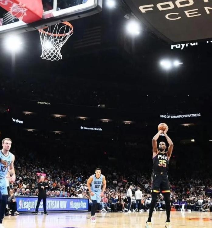 一夜之间跌落神坛，那个曾在中国赚得盆满钵满的NBA，如今连央视转播都成了奢望。
