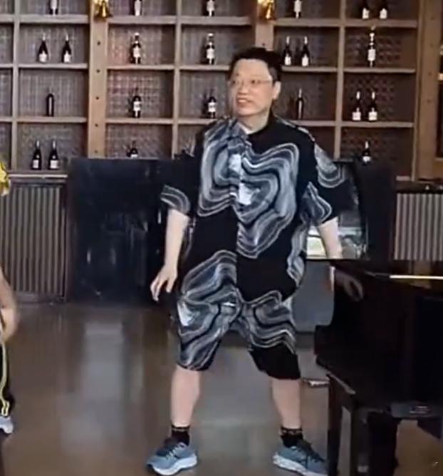 DC老师来了！瘦了50斤！dota2