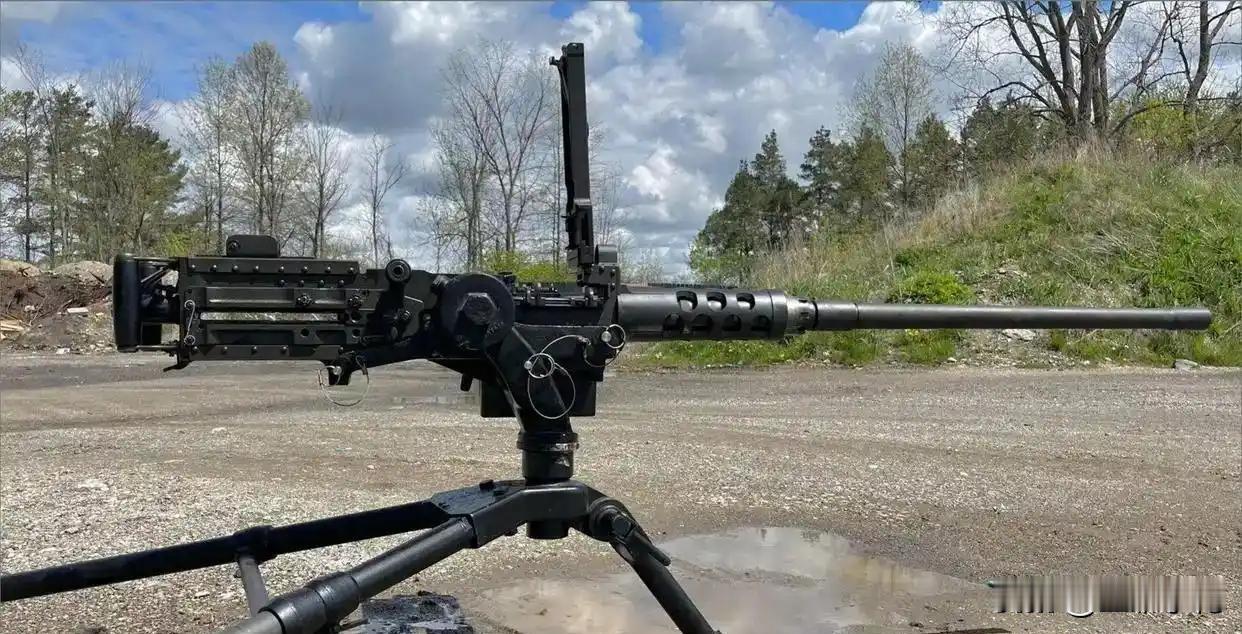 美军战后懵了：1950年朝鲜高地，7个中国兵用我们的重机枪，6小时打退我们10次