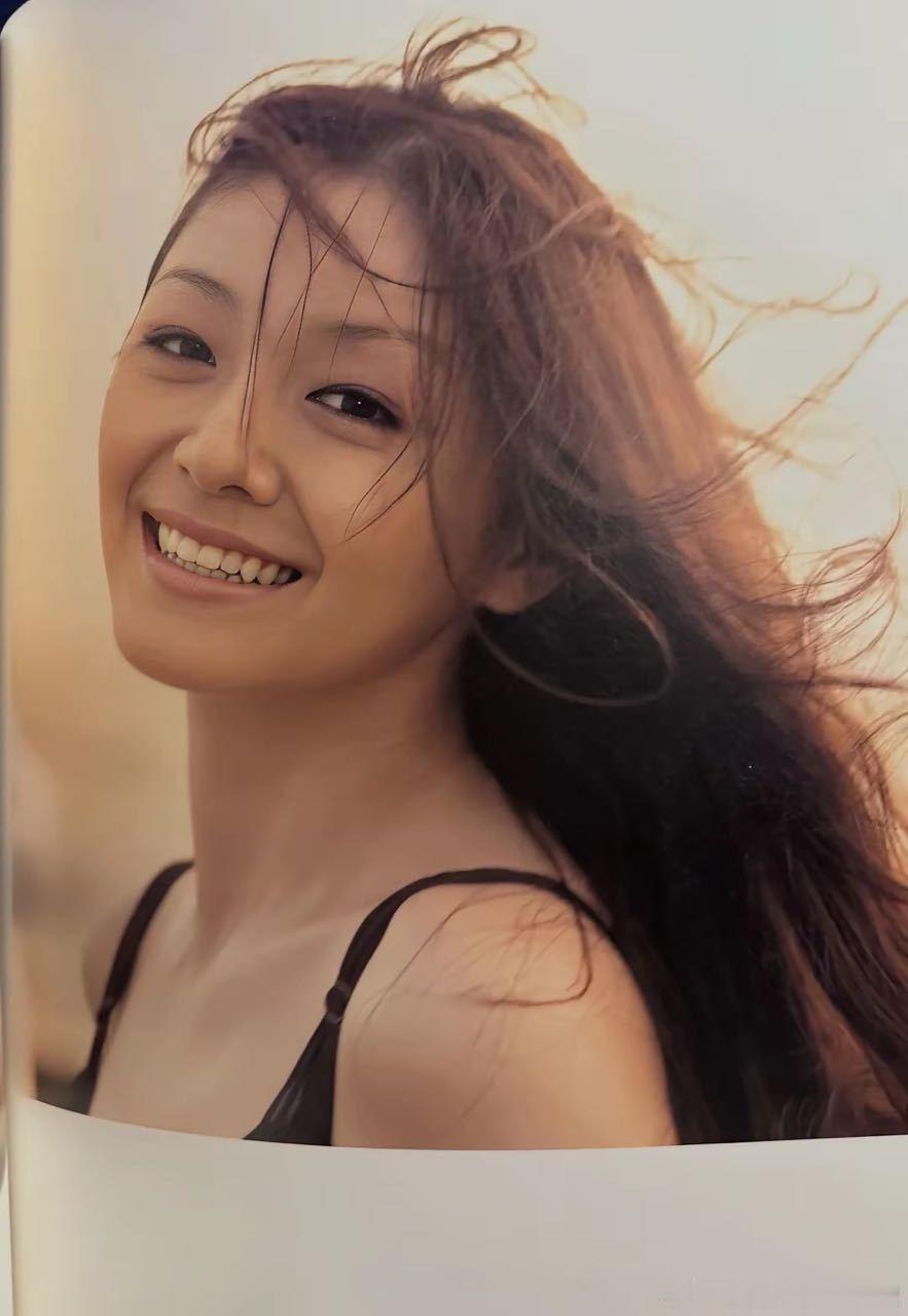 我其实已经不想讲大S了。但有一种倔强，就是，如果大S起诉张兰的案子，迟迟不公布判