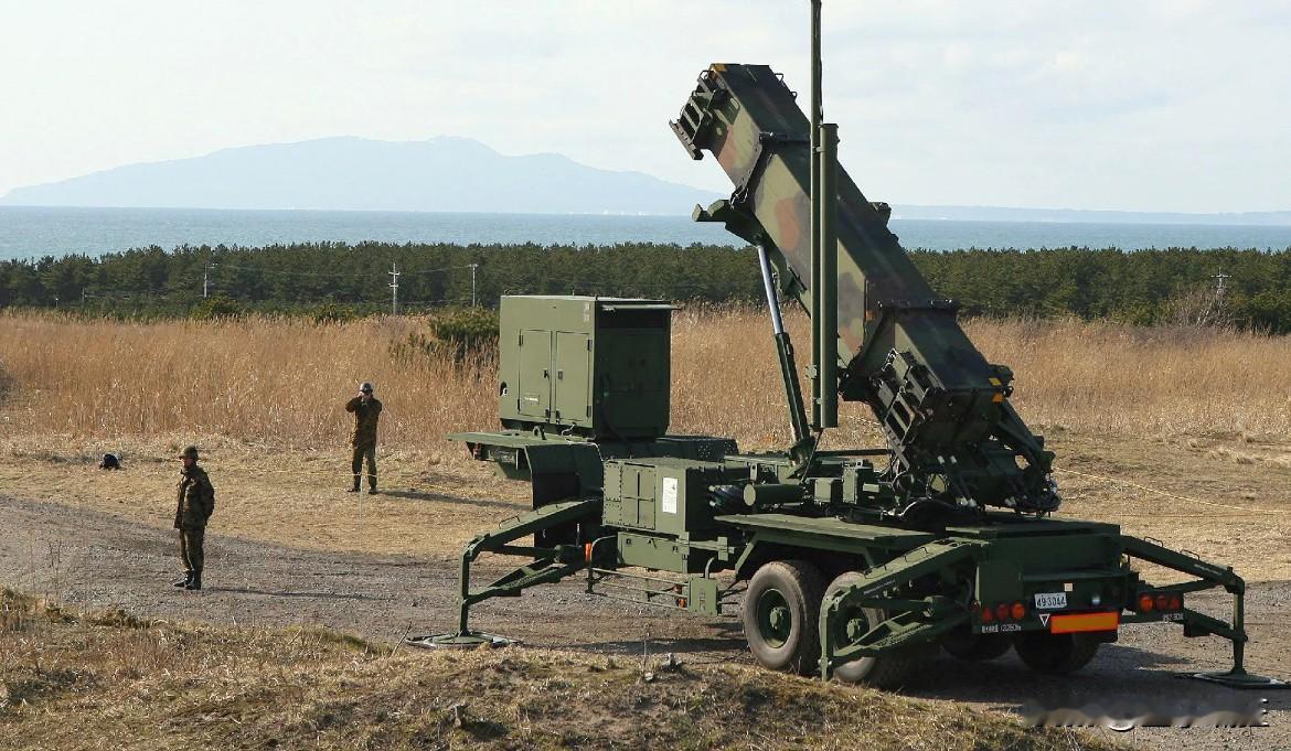 快讯！就在刚刚，两记重拳砸向北京：加勒比空域枪声未平，华府就高调宣布永久扣押