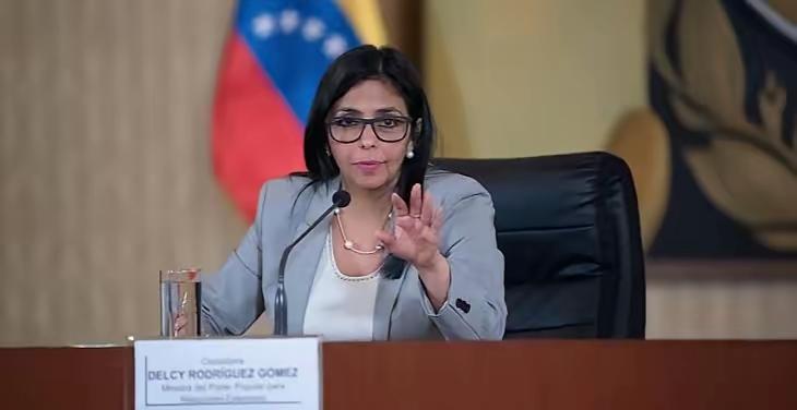 [吃瓜]马杜罗已被“斩首”（死亡或被抓走），但委内瑞拉也还没有立即形成“亲美