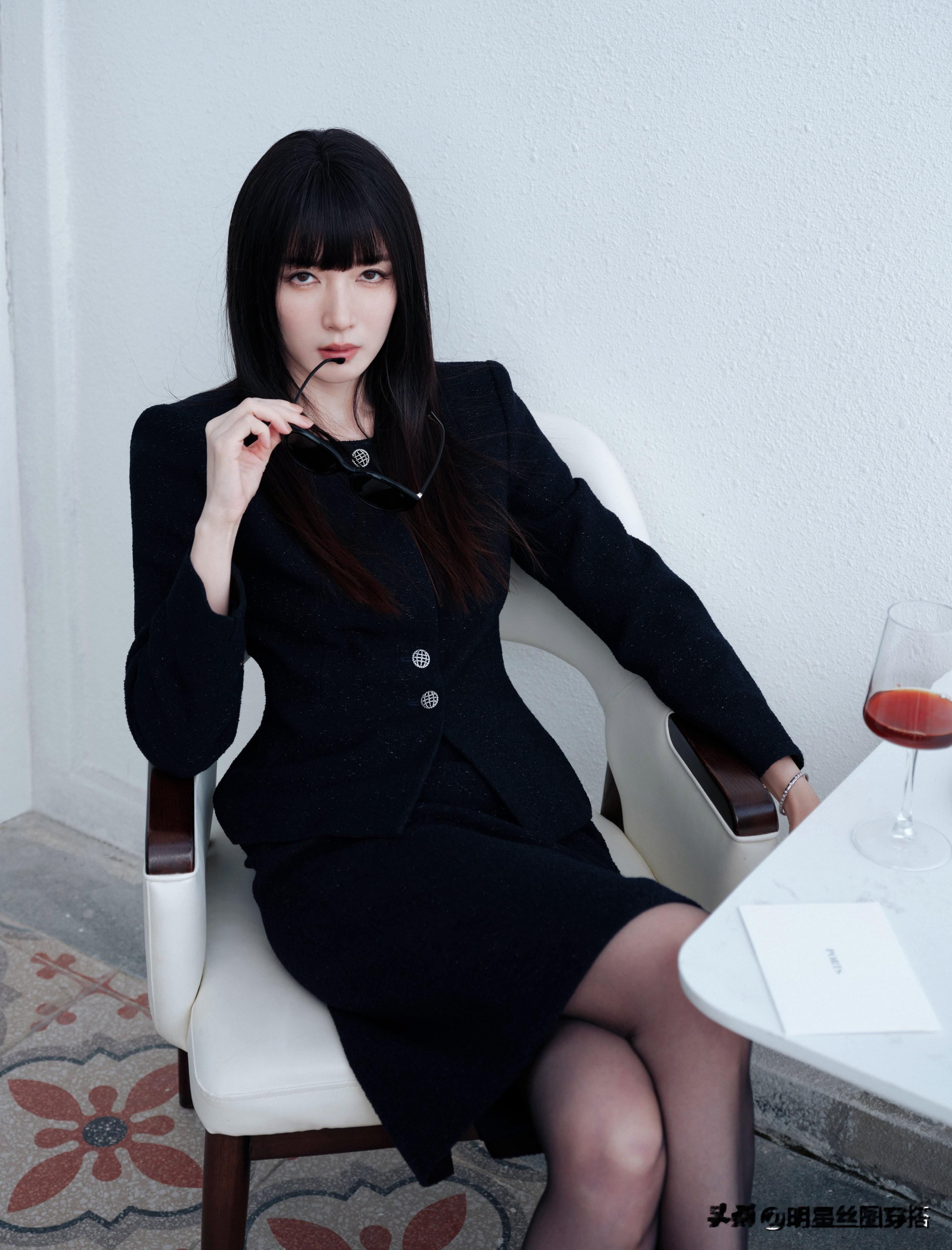 江疏影黑丝美腿