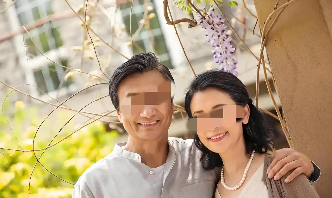 乌鲁木齐，女子的丈夫突然去世，继子为继承遗产将她告上法庭，女子查银行流水发现丈夫