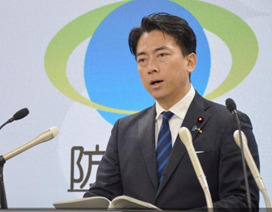 东海上空惊心动魄的156分钟！解放军歼-15战机死死咬住日本F-15J长达34分