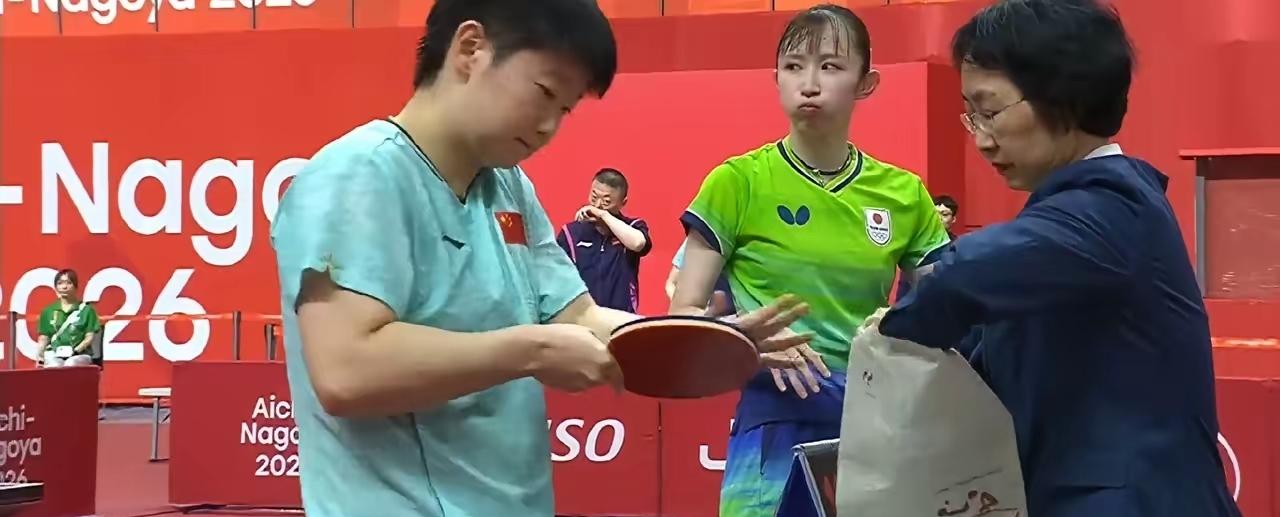 笑死我了！亚运会女团决赛国乒VS日乒首盘，早田希娜1:3不敌孙颖莎，输球的早田希