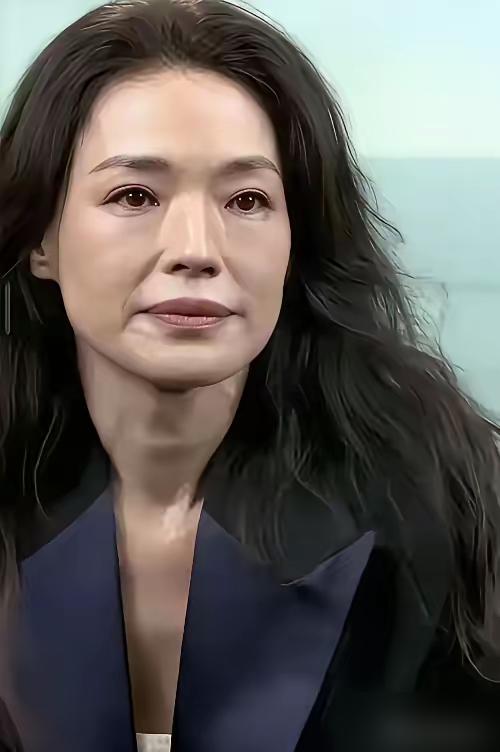 49岁舒淇一句话，撕开了多少女明星的遮羞布。“不是不想要，是一直都很想要。”