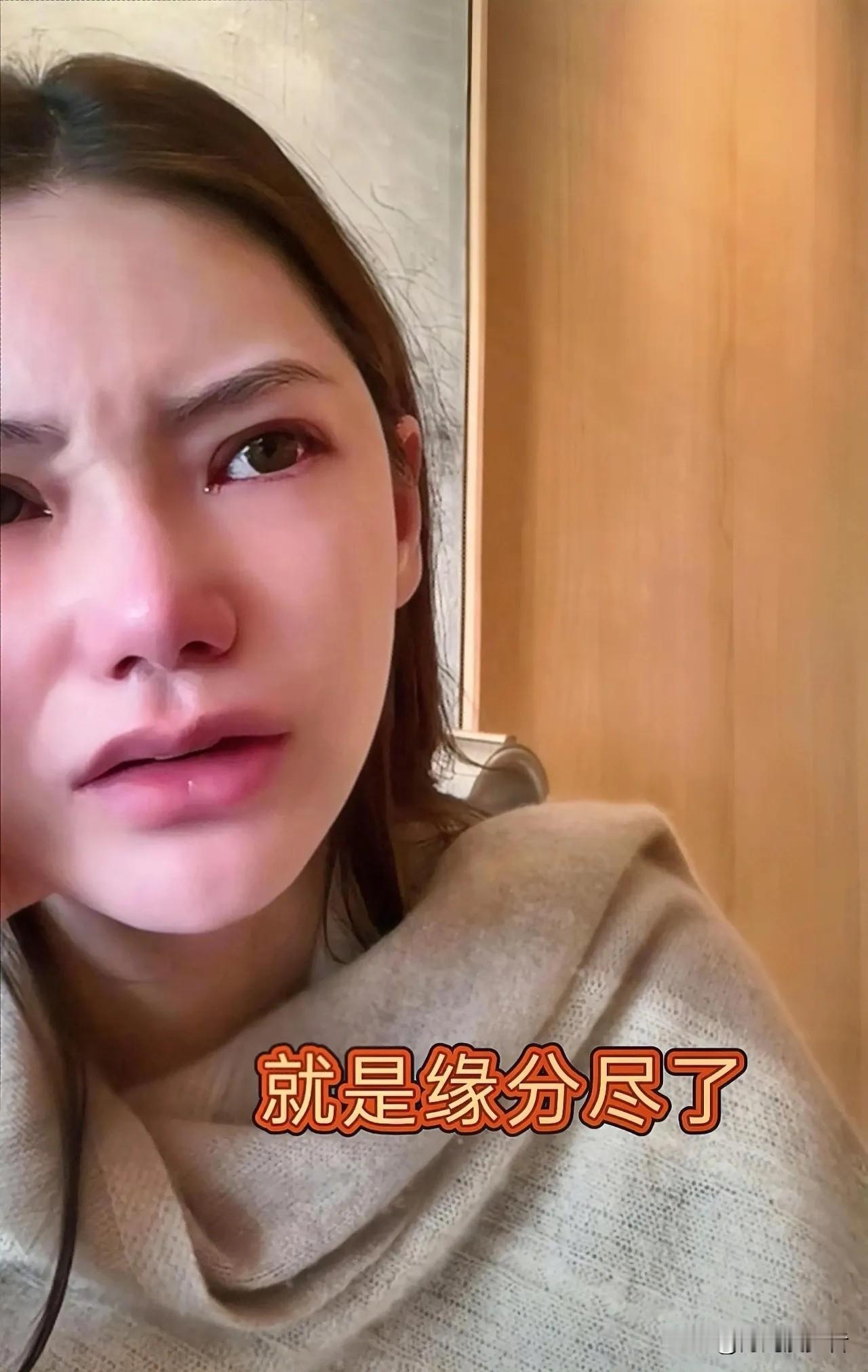 马筱梅真是个谜，越来越看不懂她了，你说她聪明吧，结婚前一口一个妈的叫着！跟婆婆张