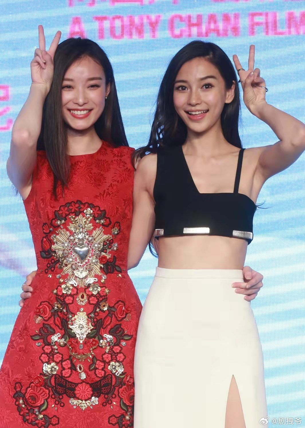倪妮杨颖同框生图，各有各的美！​​​