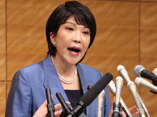 全球都在递刀子，赌的就是中日必须一战！很多人以为这是地缘政治的必然碰撞。错了！真