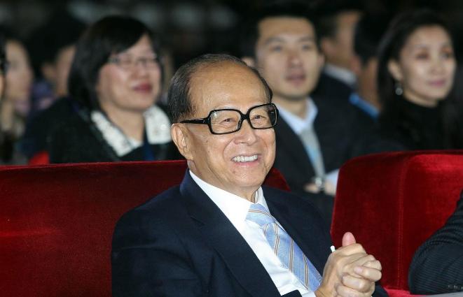 当港交所的公告正式披露，很多人都在追问，这份掌控英国近四分之一电力配送、每年能创