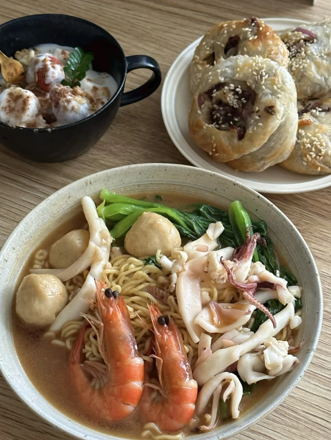 好喜欢我的理想早餐🍜🫓🍧