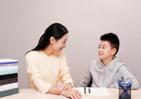 一位生物学家提出永远不要低估基因的强大。孩子长大后，尤其是男孩，会在行为上，跟