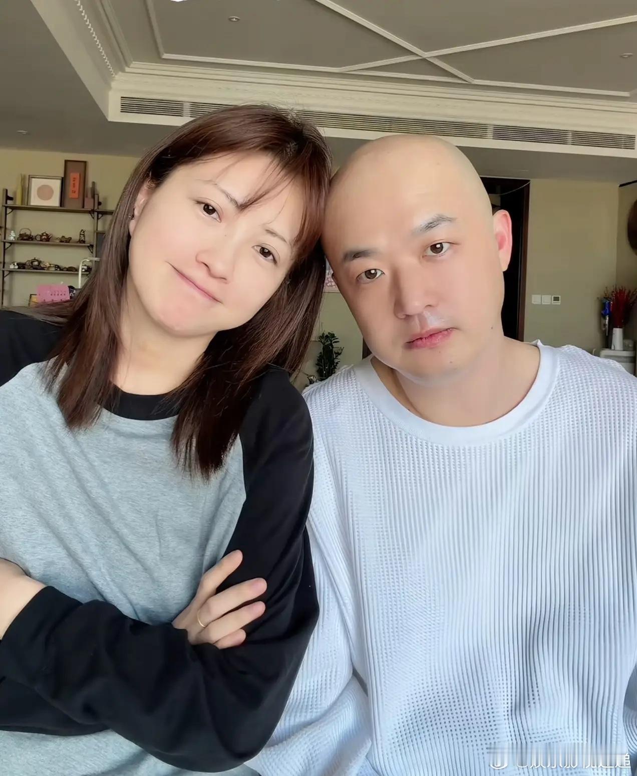 我有种很强烈的预感，包贝尔很难再火，原因很简单，不是因为他夜会红衣女子，而是因为