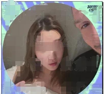 自己的学生被外国人辱骂，结果被学校开除了。给出的理由，竟然是四个字：有辱国格