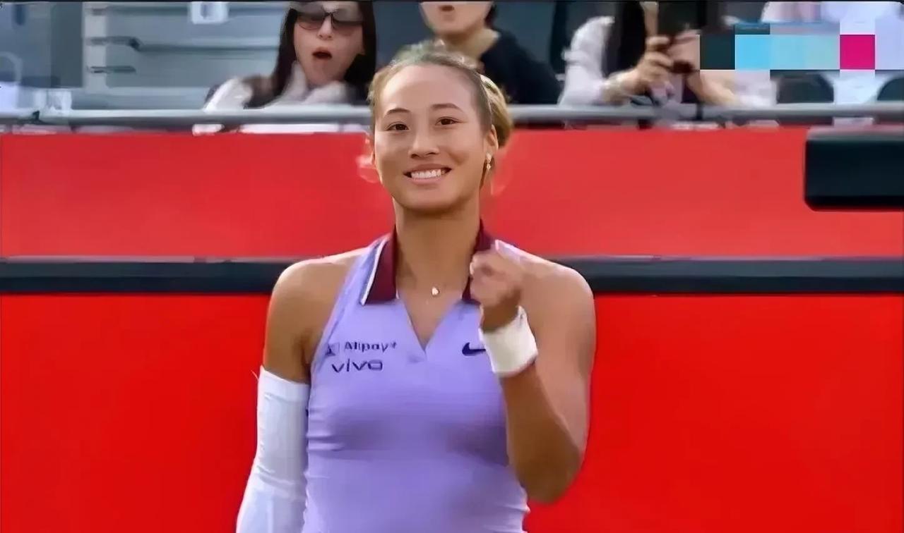 郑钦文草地赛决胜盘从1-4到7-5，逆转凯斯勒！在今天凌晨结束的WTA500伦