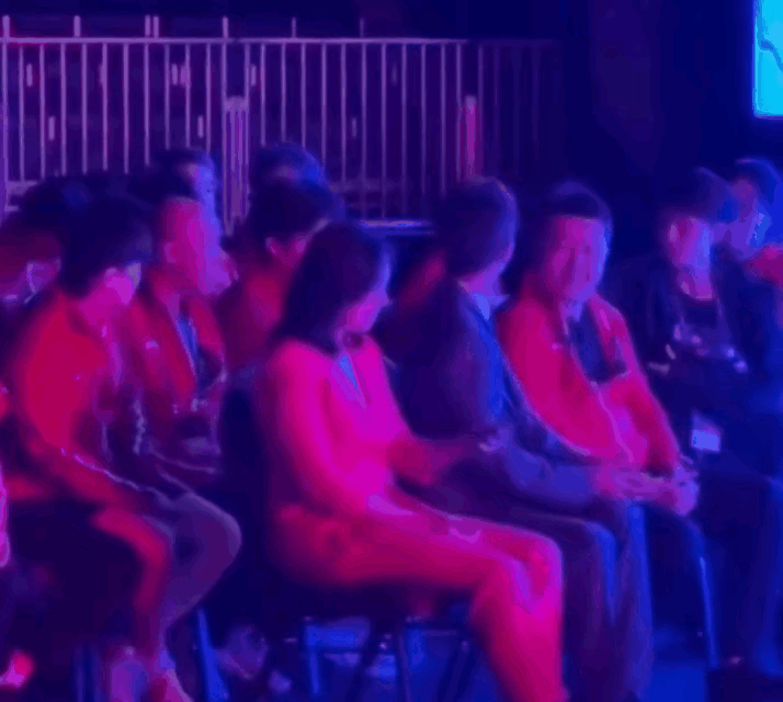 笑死我了！孙颖莎让王楚钦给他递东西的时候，大家看到林诗栋那惊愕的表情了吗？