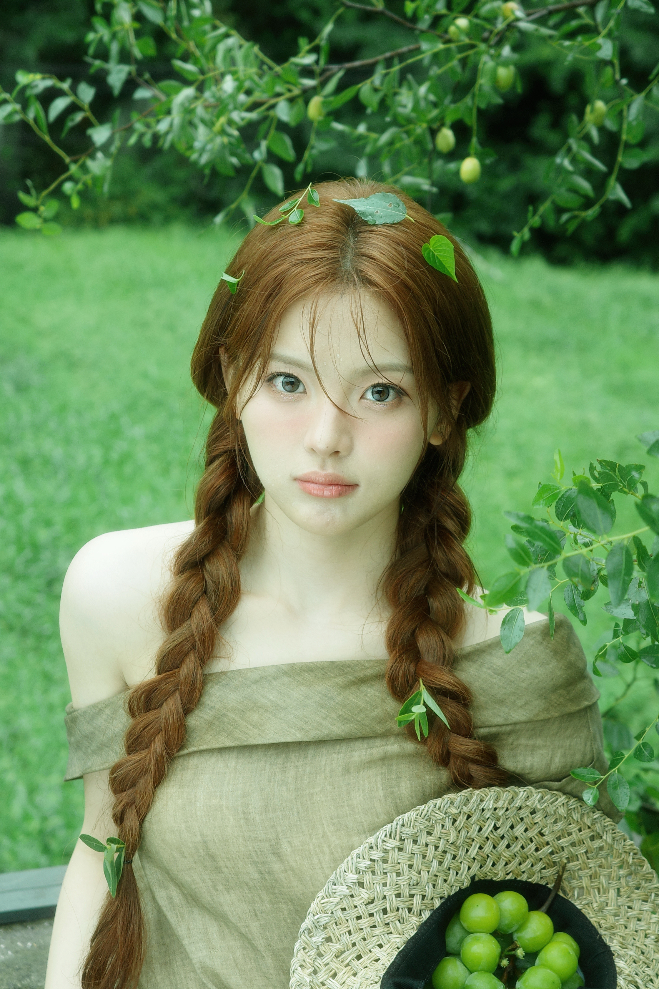每次都能自然发酵出圈谁不爱看这么有表现力的美女，她的照片充满活力会讲故