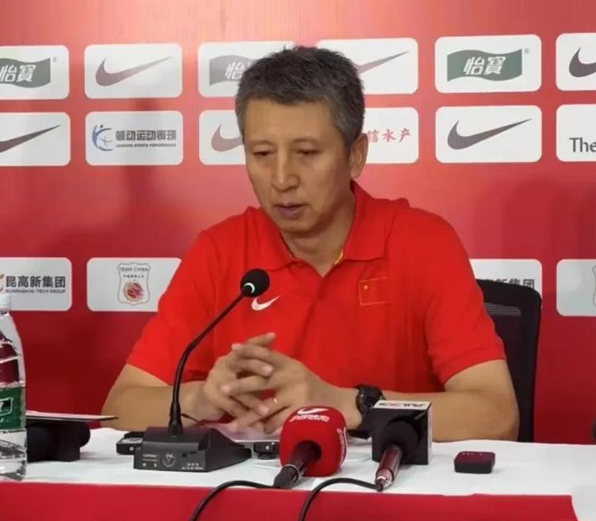 今天说一说:杨鸣与郭仕强的执教风格差距:郭仕强善于培养年轻球员，郭艾伦，赵继伟