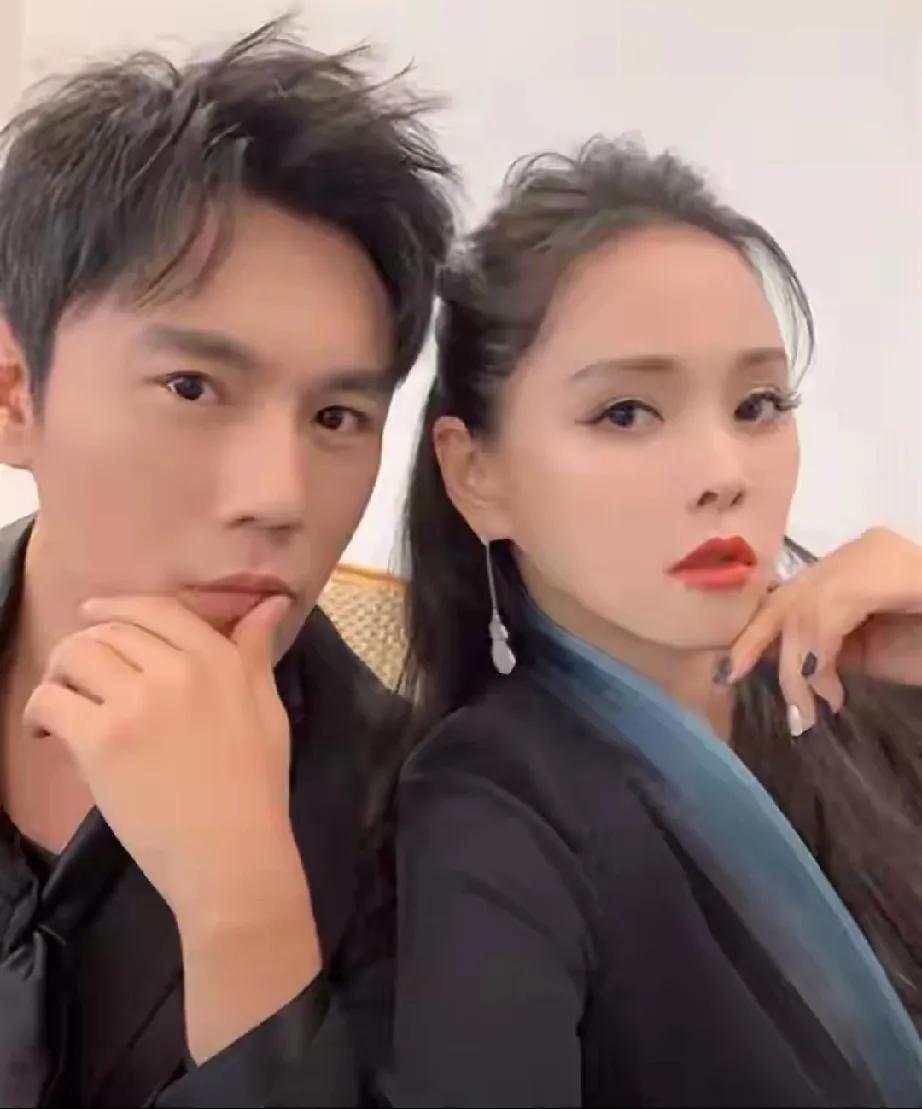 57岁伊能静和秦昊，这对姐弟恋从最初不被看好，到如今甜如蜜，简直是现实版“对抗路