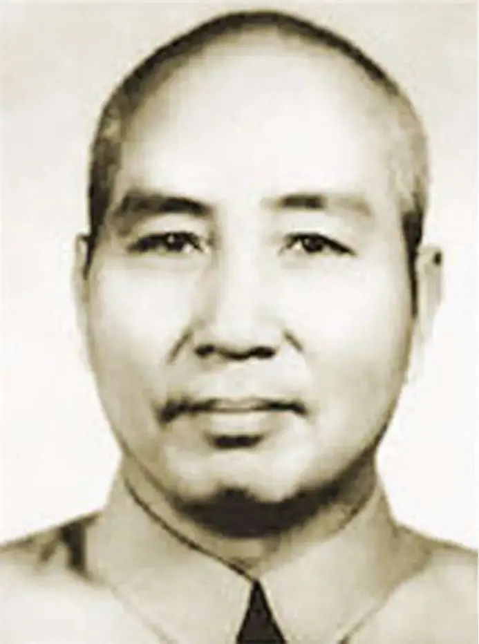 1934年，地下党员王同兴家里来了两个陌生人，他们说着接头暗号，邀请王同兴去开会