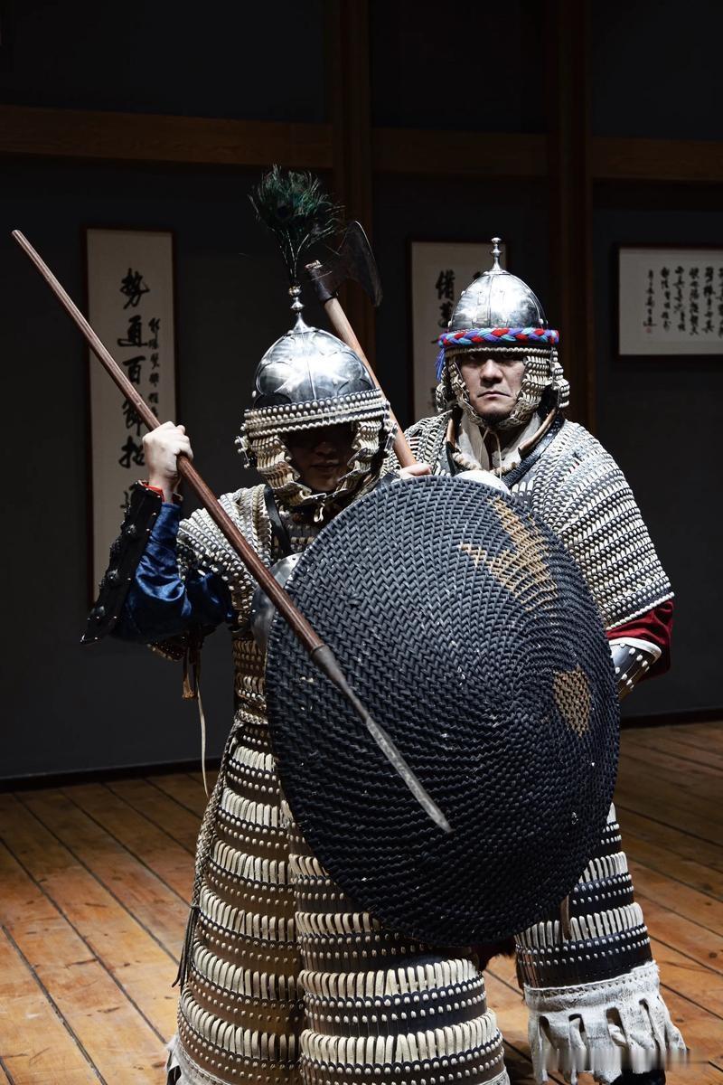 吐蕃崩溃于约842年，唐王朝最终崩溃于907年。最后唐王朝是把吐蕃给耗死的。