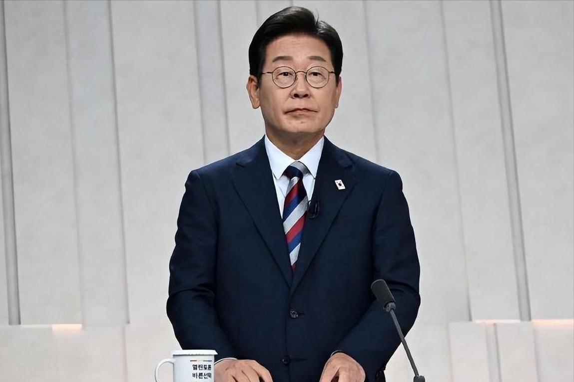 韩国总统李在明在没和中方商量的情况下，就向公众公布了一个和中国有关的重磅消息，这