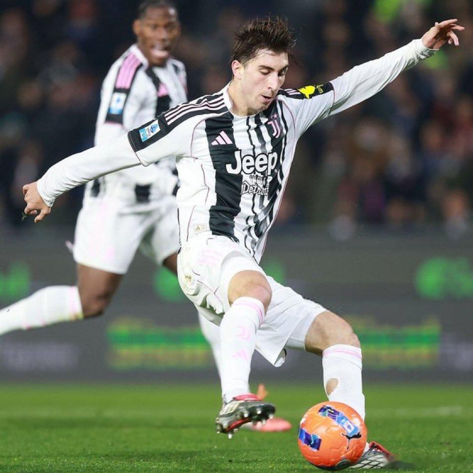 米兰体育报：博洛尼亚是最新一支试图在一月转会窗口想要签下米雷蒂的球队！尽管斯帕莱