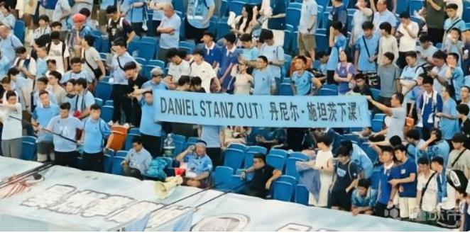 深圳新鹏城新帅基本确定！陈涛下课后，深圳新鹏城的新帅二选一：要么是李约翰逊，
