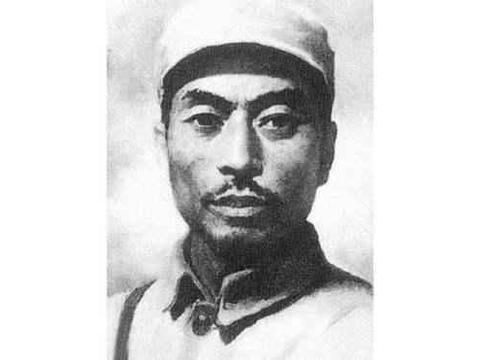 你以为杨靖宇只是弹尽粮绝才牺牲？其实不是。翻日军解密的档案就知道，他最后那段日子