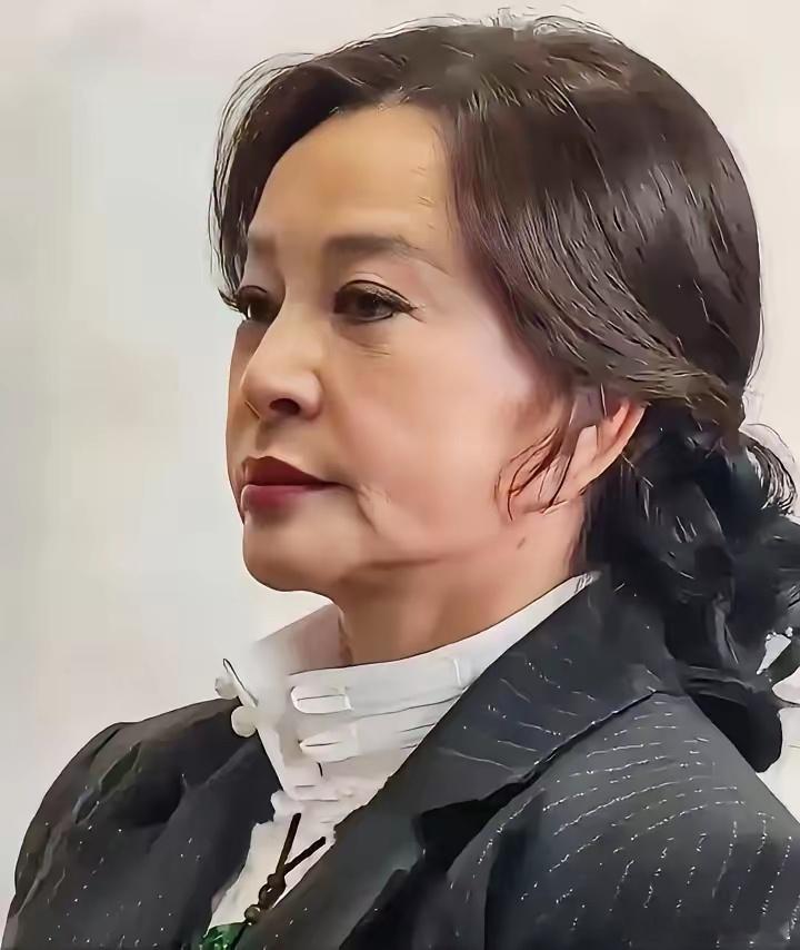 刘晓庆的判决书晒出来了9月1号，王耀把终审判决书直接放到了社交平台。说实话，我第一眼以为是P的。一个