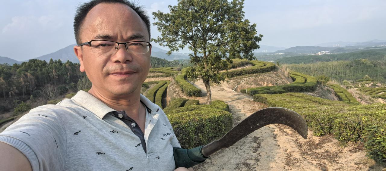 这几天在广东揭阳为东家物色高级宝地……​广东的夏天总是来得早，蛇虫也活跃起来