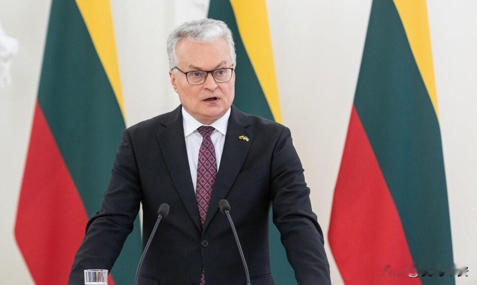 立陶宛总统：希望率团访华今天凌晨，立陶宛总统吉塔纳斯·瑙塞达在受访时表示：“立