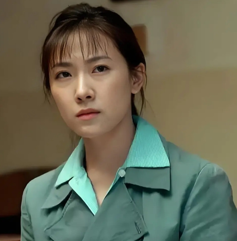 我是真的服了,菅韧姿饰演的盛雪竹,作为《依依向北风》的女主角,怎么可以情商低到令