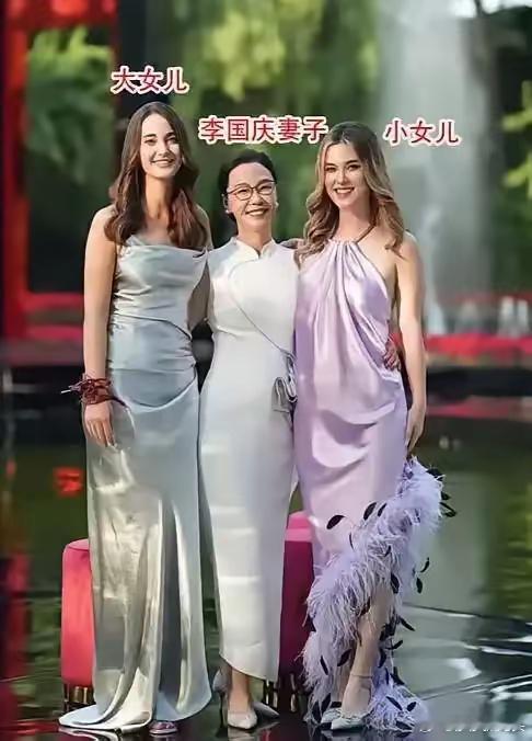 没想到北大才女张丹红婚姻经历如此坎坷两个外国女儿竟然不是同一个父亲，而且张丹红和