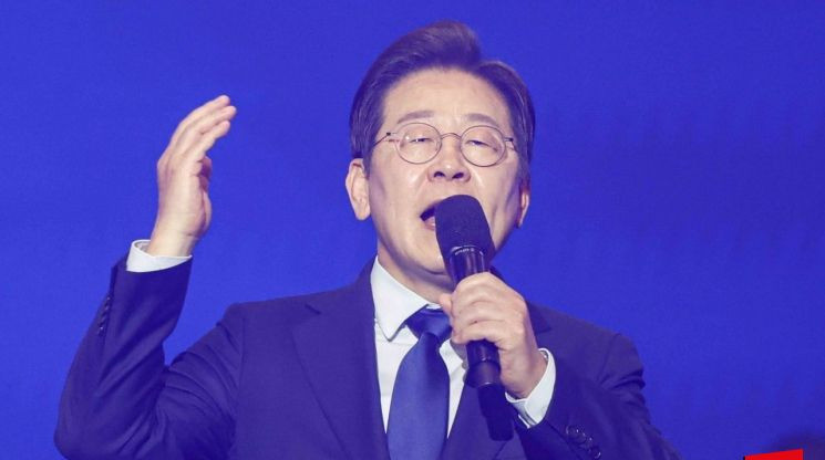 韩东勋要拼命打李在明哎呀妈呀，这下热闹了！国民力量党这边，有个叫韩东