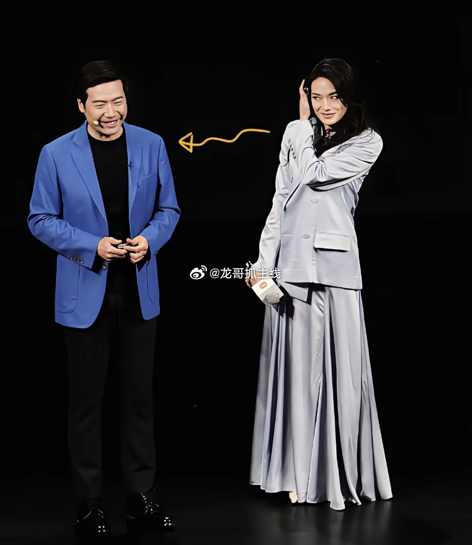 小米这波代言封神了🔥果然姜还是老的辣。雷军这波营销，想不火都难！我问我妈