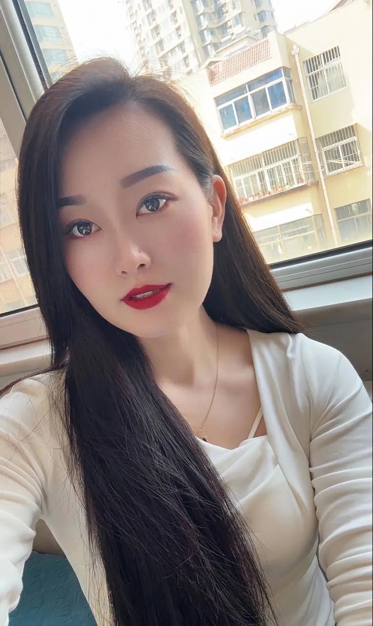 每天都必须化一个精致的妆才得行！为什么成熟的女人越来越受欢迎。。