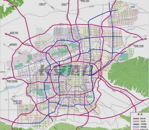 【西安城市环线高速公路临潼经高陵至机场段新建项目】正在抓紧开展工作。项目全长约5
