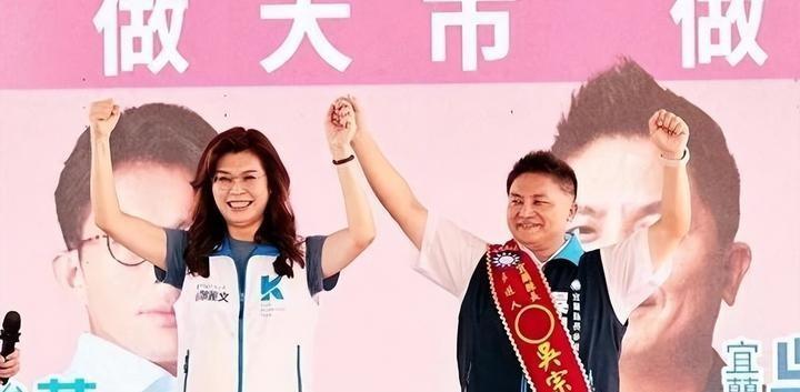 台湾岛内的政治舞台上，蓝营从来不缺活跃的女性身影，可真正能牵动基层选情、串起南北