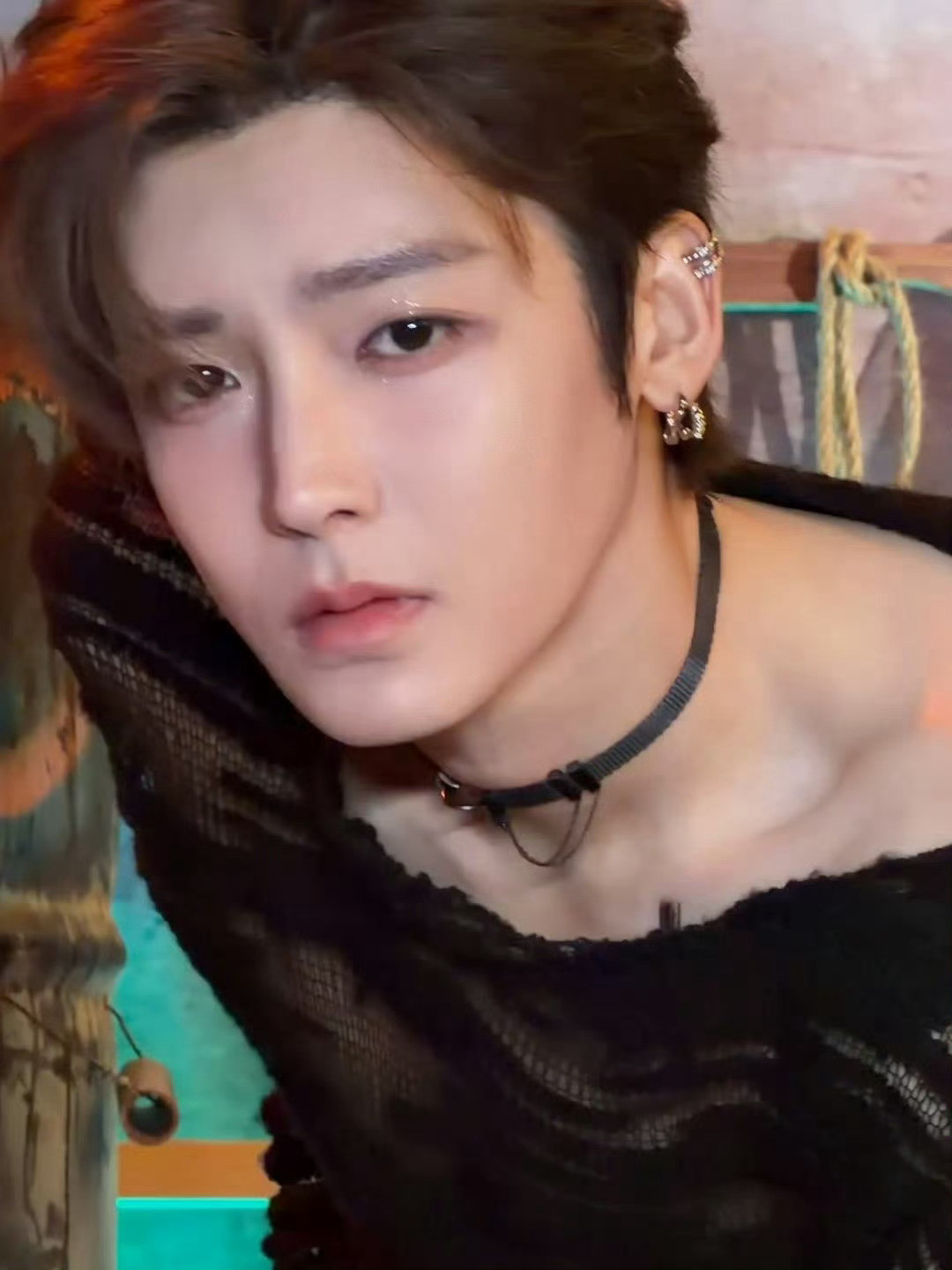 侯明昊你做个铁骨铮铮男人不好吗？为什么要自嬷，以后演大男主谁还能带入…