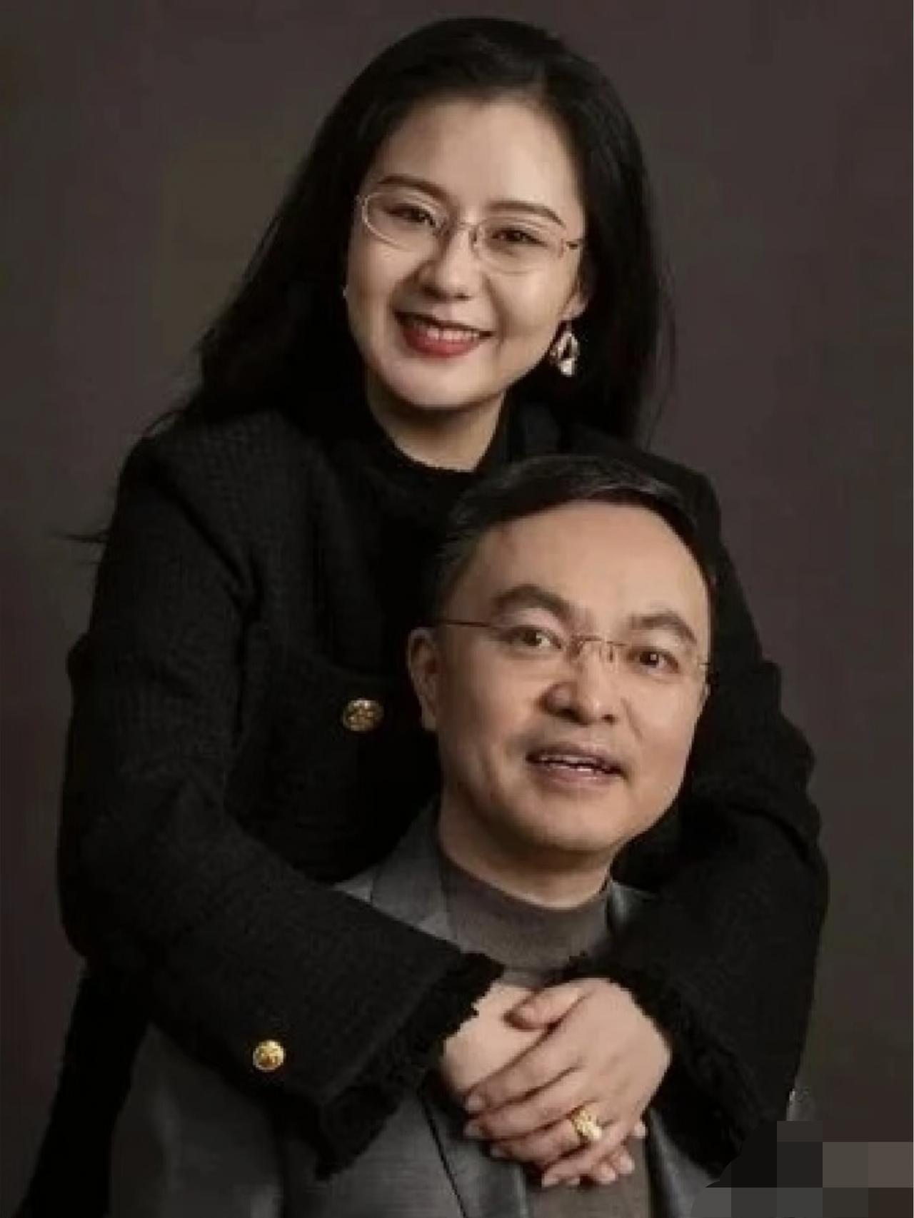 段睿在鲁豫访谈里，说了一句大实话，她说虽然她直播赚钱，转化成科研更赚钱，