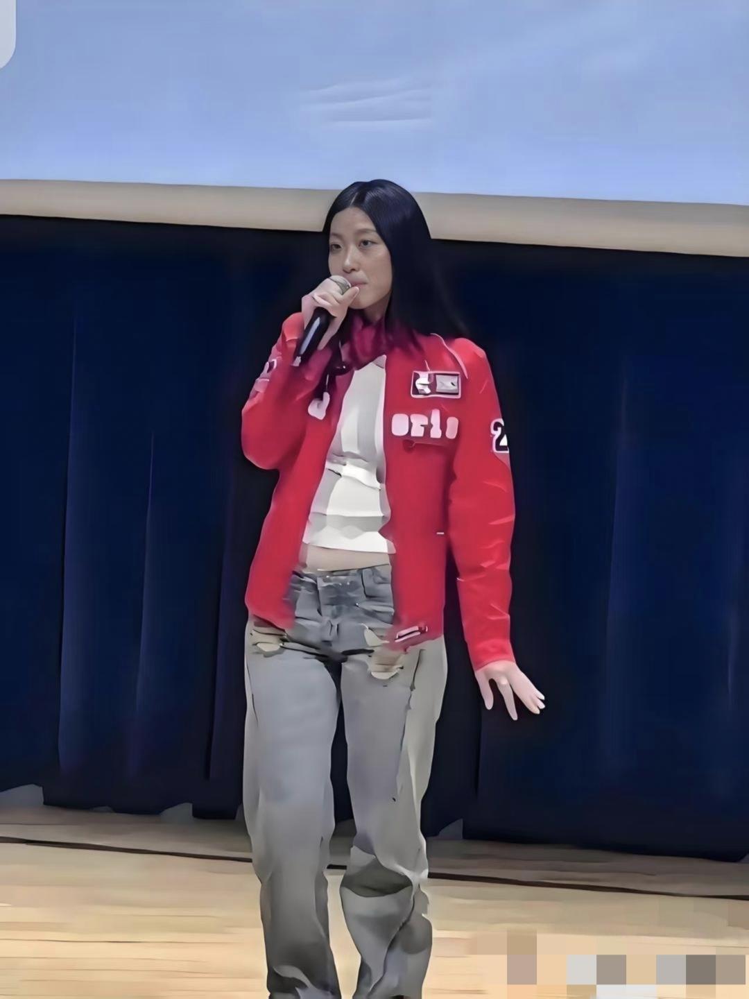 陈奕迅闺女出道啦，有股刘亦菲那味儿。