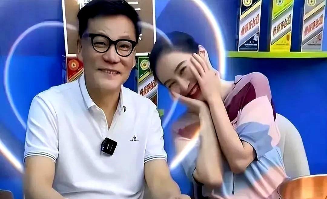 李国庆宣布再婚，现在最尴尬的应该是叶璇了吧！她想不通：当初高调表白，都这么直接