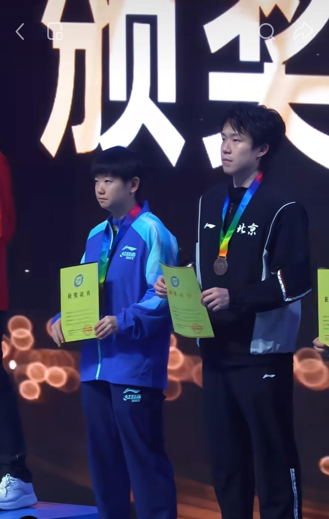 很严肃的两个人，放开不要担心，从不畏惧从头打来的勇气！恭喜王楚钦和孙颖莎，下一