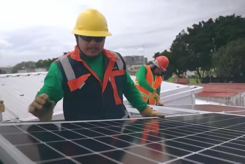 11月9日，鲁比奥对媒体说:“2021年12月，拜登签署了维吾尔强迫劳动预防法（