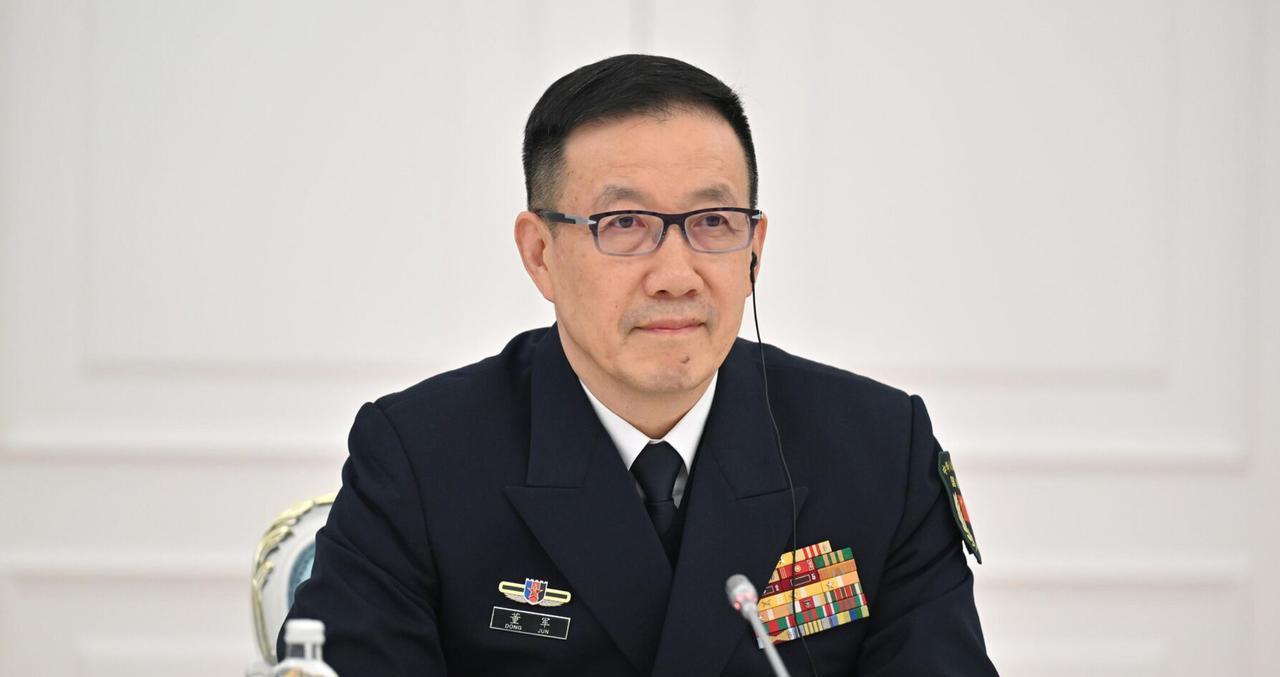 【香会连开3天，中方阵容公开，美防长要叫嚣：我们比中国强】又是一届香格里拉对话